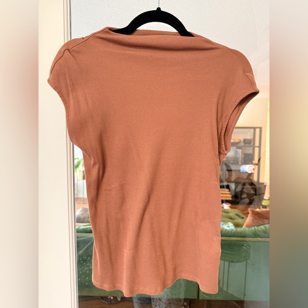 RW&CO. Women's Short Sleeve Top - Warm Tan.. low mock neck. Ribbed a little